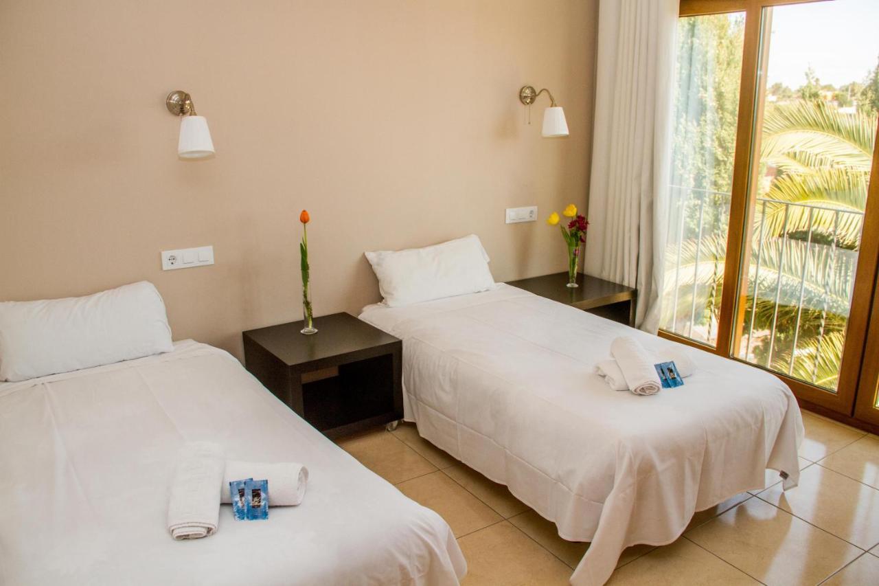 Standard Twin Room Sea View